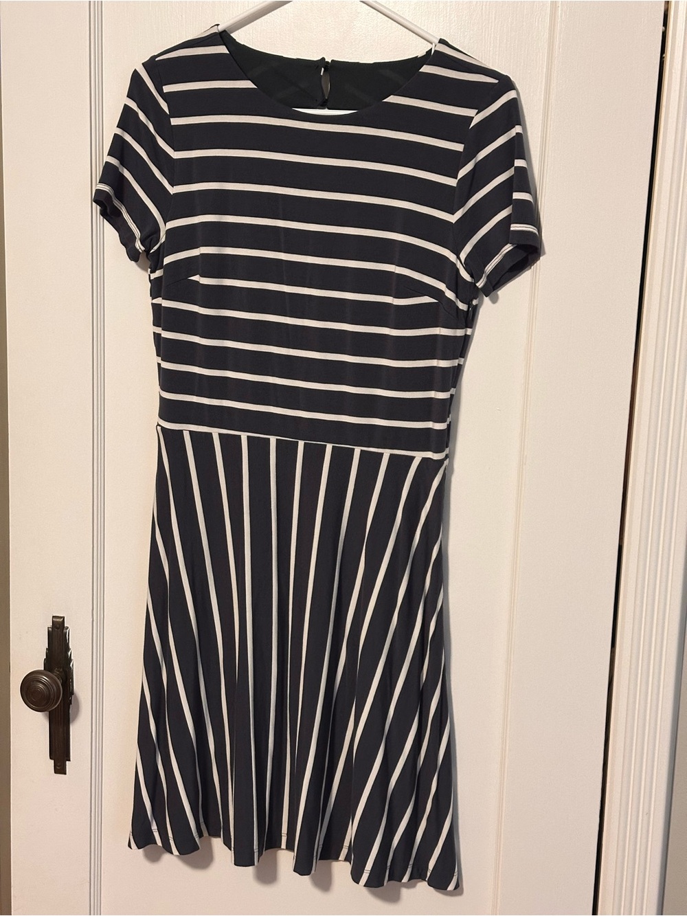 NWOT Loft Grey & White Stripe Jersey Dress Size 4 Petite